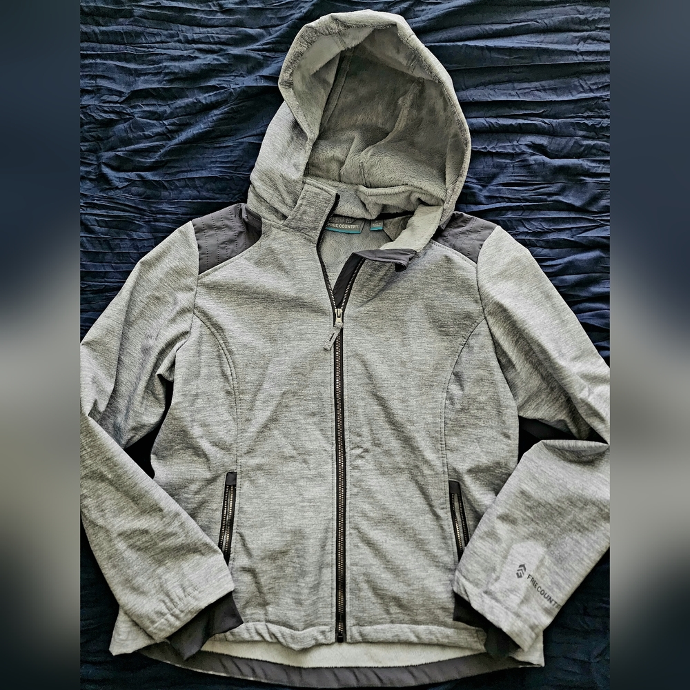 Women's Aeris Super Softshell® Jacket NWOT Grey